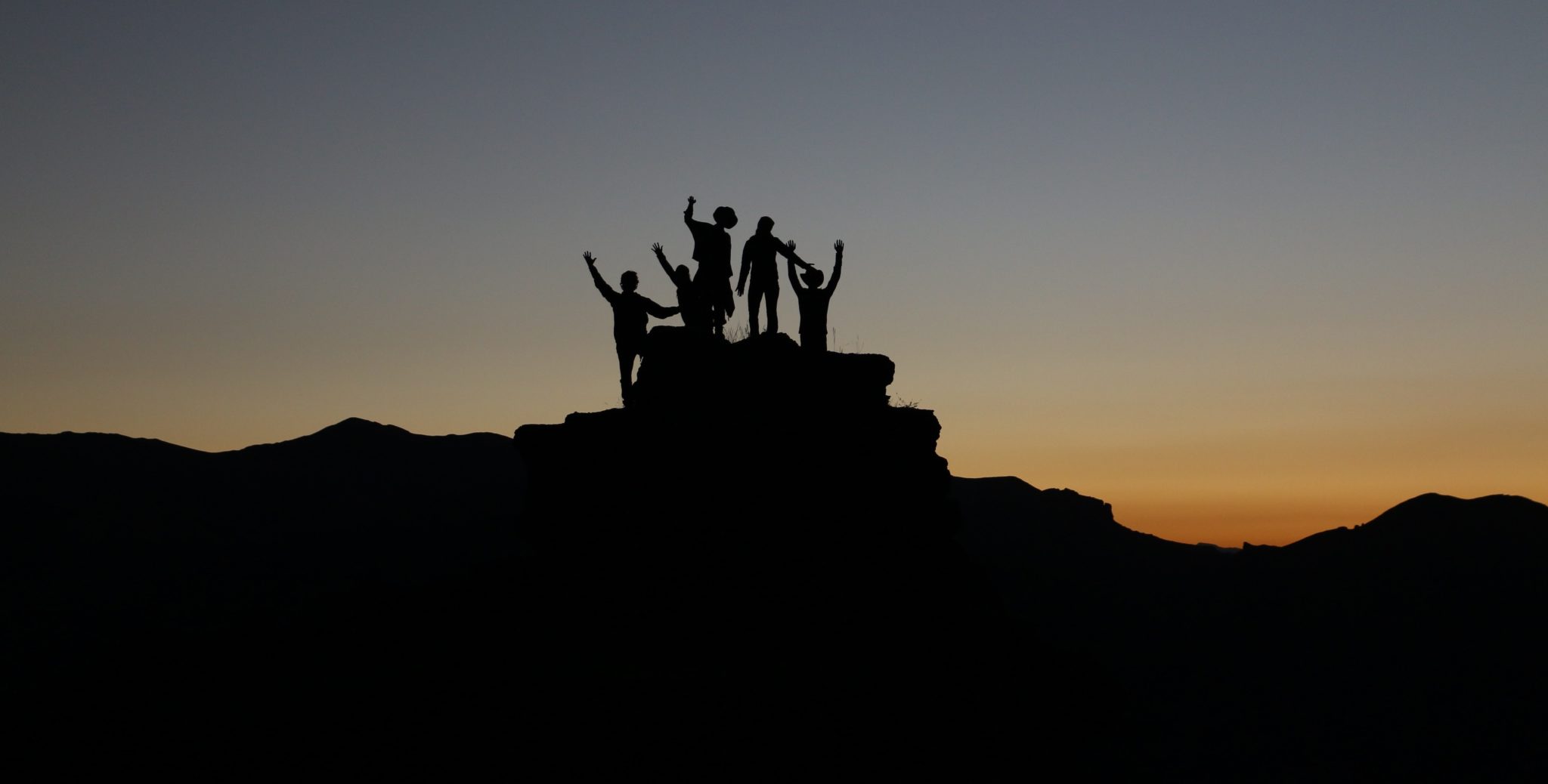 Top 15 Team Building Activity For Small Teams And Groups